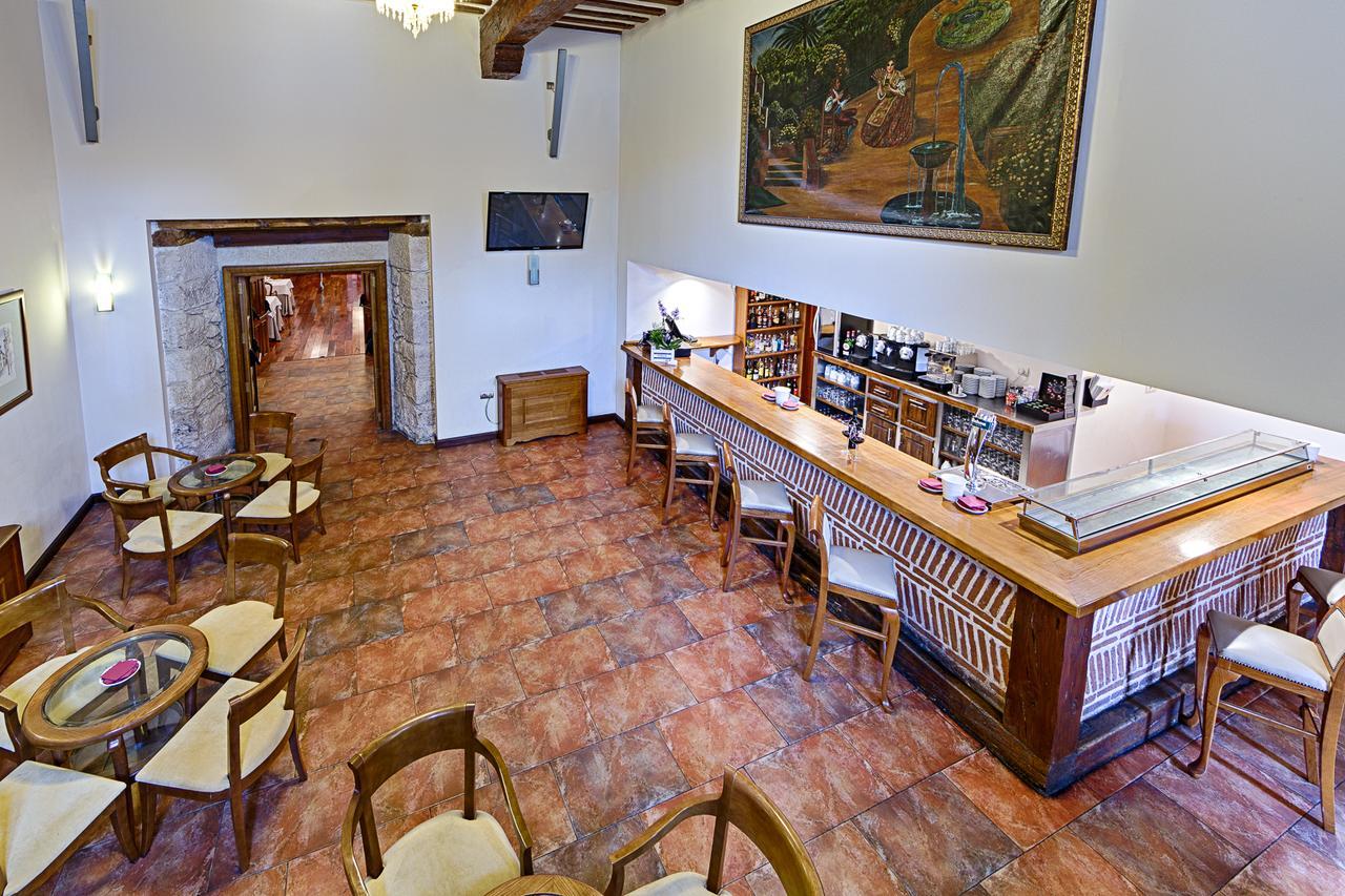 Azz Penafiel Las Claras Hotel & Spa Exterior photo